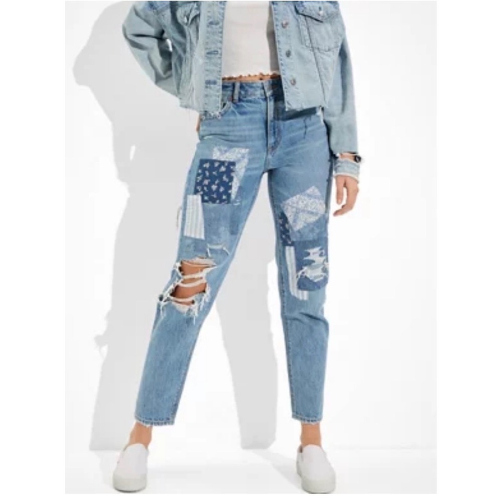 American‎ Eagle Patchwork Mom Jeans Womens 4 Blue Distressed High Rise Denim